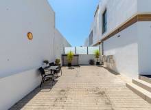 Resale - Villa / Parhus - Orihuela - Villamartín