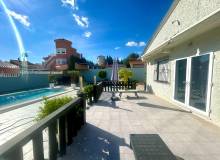 Resale - Villa / Parhus - Pilar de la Horadada - Pinar de Campoverde
