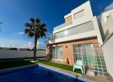 Resale - Villa / Parhus - Pilar de la Horadada