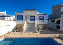 Resale - Villa / Parhus - Torreta