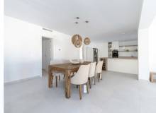 Resale - Villa / Parhus - Torreta