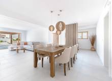 Resale - Villa / Parhus - Torreta