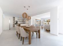 Resale - Villa / Parhus - Torreta