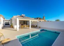 Resale - Villa / Parhus - Torreta