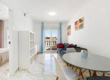 Resale - Villa / Parhus - Torrevieja - El chaparral