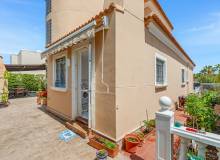 Resale - Villa / Parhus - Torrevieja - La Mata