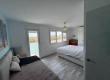 Resale - Villa / Parhus - Torrevieja - La Siesta - El Salado -  Torreta