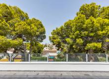 Resale - Villa / Parhus - Torrevieja - Los Balcones