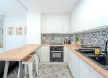 Resale - Villa / Parhus - Torrevieja - Torrevieja Centro