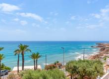 Resale - Villa / Parhus - Torrevieja