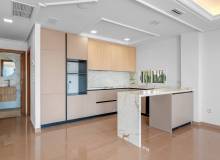 Resale - Villa / Parhus - Torrevieja