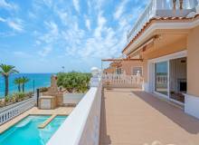 Resale - Villa / Parhus - Torrevieja