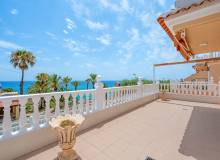 Resale - Villa / Parhus - Torrevieja