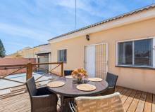 Resale - Villa / Parhus - Torrevieja