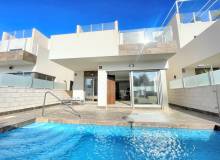 Resale - Villa / Parhus - Villamartin