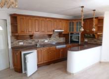 Resale - Villa / Parhus - Villamartin