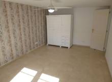 Resale - Villa / Parhus - Villamartin