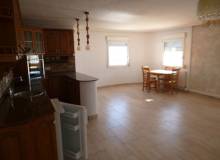 Resale - Villa / Parhus - Villamartin