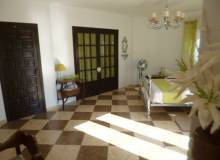 Resale - Villa / Parhus - Villamartin