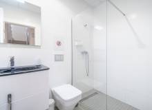 Resale - Villa / Semi detached - Aguas Nuevas-Nueva Torrevieja