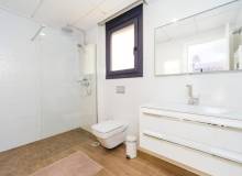 Resale - Villa / Semi detached - Aguas Nuevas-Nueva Torrevieja