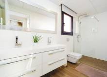 Resale - Villa / Semi detached - Aguas Nuevas-Nueva Torrevieja