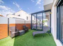Resale - Villa / Semi detached - Aguas Nuevas-Nueva Torrevieja