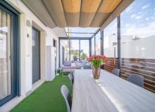 Resale - Villa / Semi detached - Aguas Nuevas-Nueva Torrevieja