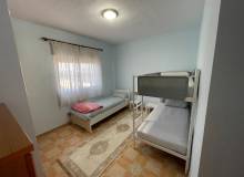 Resale - Villa / Semi detached - Albatera