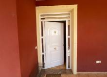 Resale - Villa / Semi detached - Albatera
