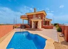 Resale - Villa / Semi detached - Algorfa