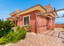 Resale - Villa / Semi detached - Algorfa