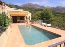 Resale - Villa / Semi detached - Altea