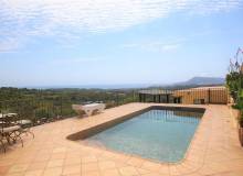 Resale - Villa / Semi detached - Altea