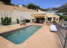 Resale - Villa / Semi detached - Altea