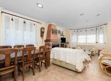 Resale - Villa / Semi detached - Beniel - Carretera de Beniel
