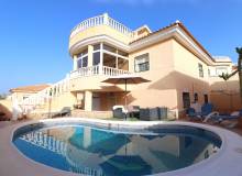 Resale - Villa / Semi detached - Benijofar