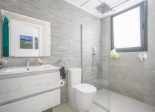 Resale - Villa / Semi detached - Benijofar