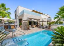 Resale - Villa / Semi detached - Benijofar