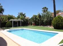 Resale - Villa / Semi detached - Calpe