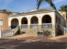 Resale - Villa / Semi detached - Catral