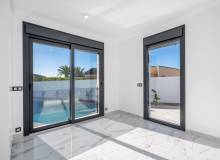 Resale - Villa / Semi detached - Ciudad Quesada - Rojales