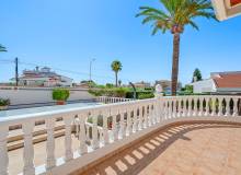 Resale - Villa / Semi detached - Ciudad Quesada