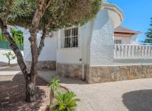Resale - Villa / Semi detached - Ciudad Quesada
