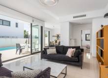 Resale - Villa / Semi detached - Ciudad Quesada