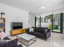 Resale - Villa / Semi detached - Ciudad Quesada