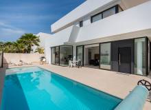 Resale - Villa / Semi detached - Ciudad Quesada