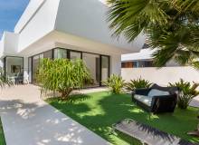 Resale - Villa / Semi detached - Ciudad Quesada