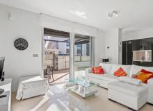 Resale - Villa / Semi detached - Ciudad Quesada