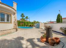 Resale - Villa / Semi detached - Ciudad Quesada